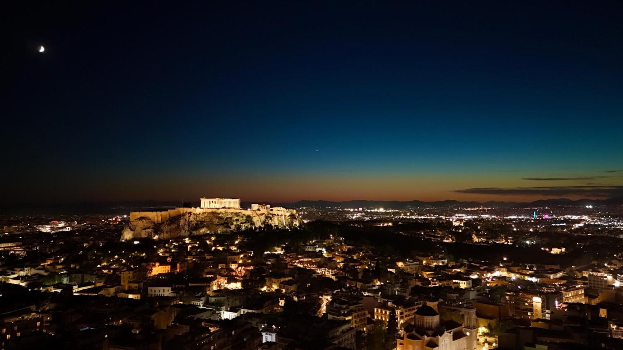Parthenon And Syntagma Square View Apartment Athens Exterior photo